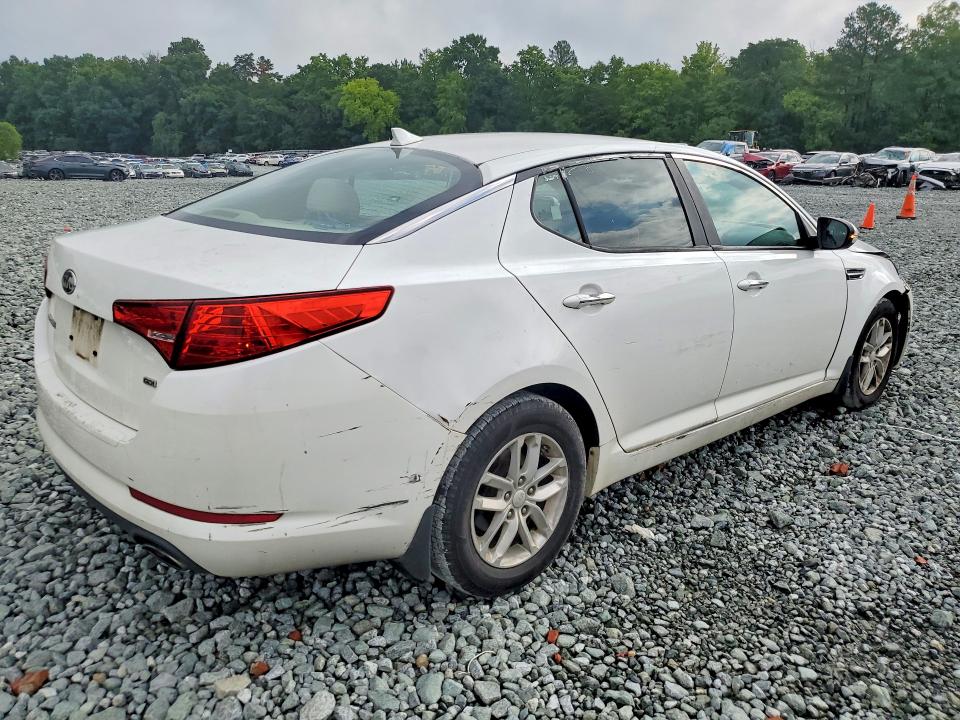 Photo 3 from auction – 2013 KIA OPTIMA with VIN KNAGM4A72D5372693