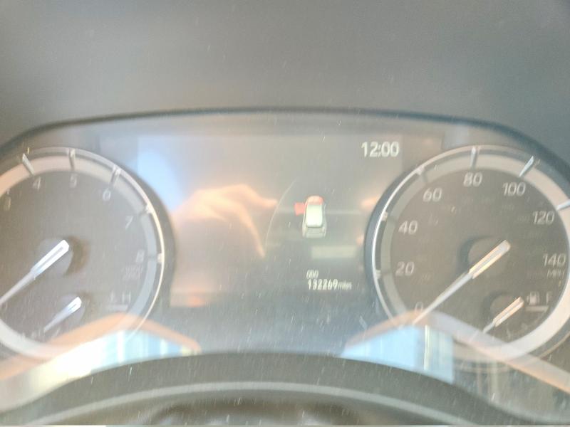 Photo 9 from auction – 2021 TOYOTA HIGHLANDER with VIN 5TDGZRAH7MS080185