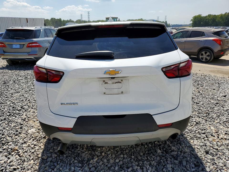 Photo 6 from auction – 2021 CHEVROLET BLAZER with VIN 3GNKBCRS0MS547509