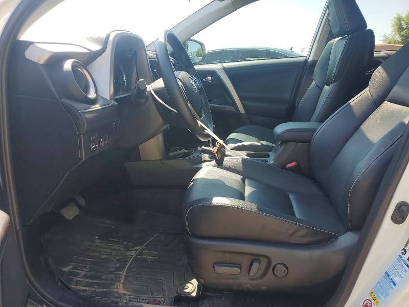 Photo 7 from auction – 2017 TOYOTA RAV4 with VIN 2T3DFREV5HW545028