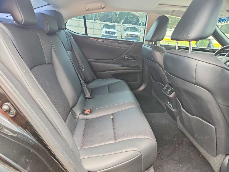 Zdjęcie 10 z aukcji – 2019 LEXUS ES z VIN 58ABZ1B11KU049315