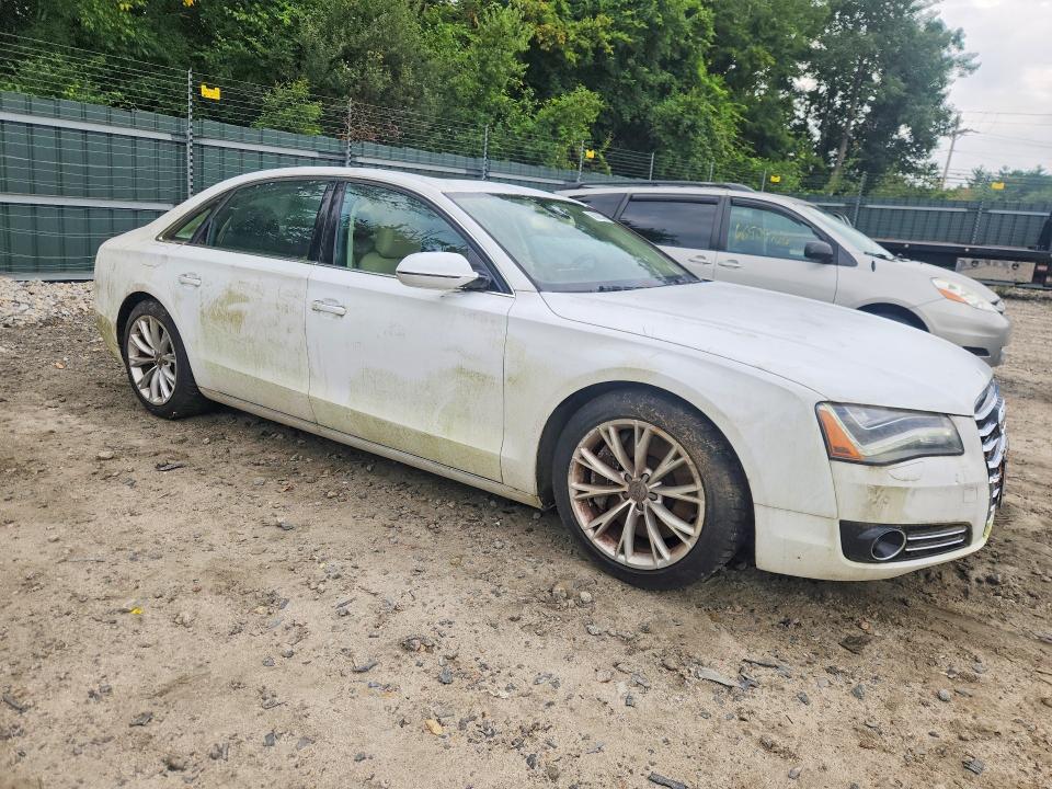 Photo 4 from auction – 2011 AUDI A8 with VIN WAURVAFD0BN011706