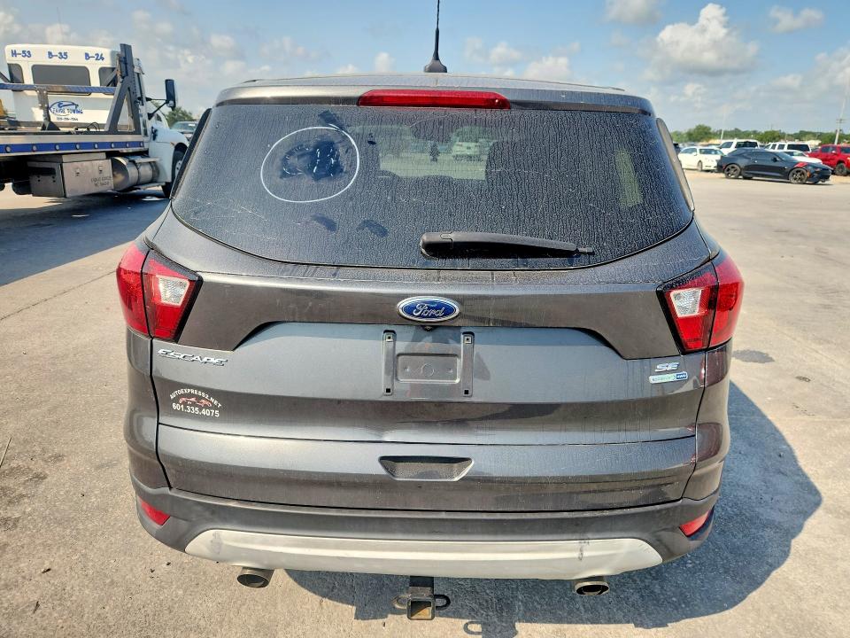 Photo 6 from auction – 2019 FORD ESCAPE with VIN 1FMCU9GD9KUB30526