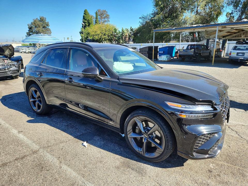 Фото 4 с аукциона – 2026 GENESIS GV70 с VIN 5NMMFDTB8TH039671