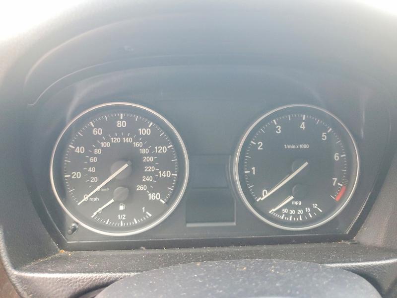 Photo 9 from auction – 2009 BMW 328 with VIN WBAPH57509NM32137
