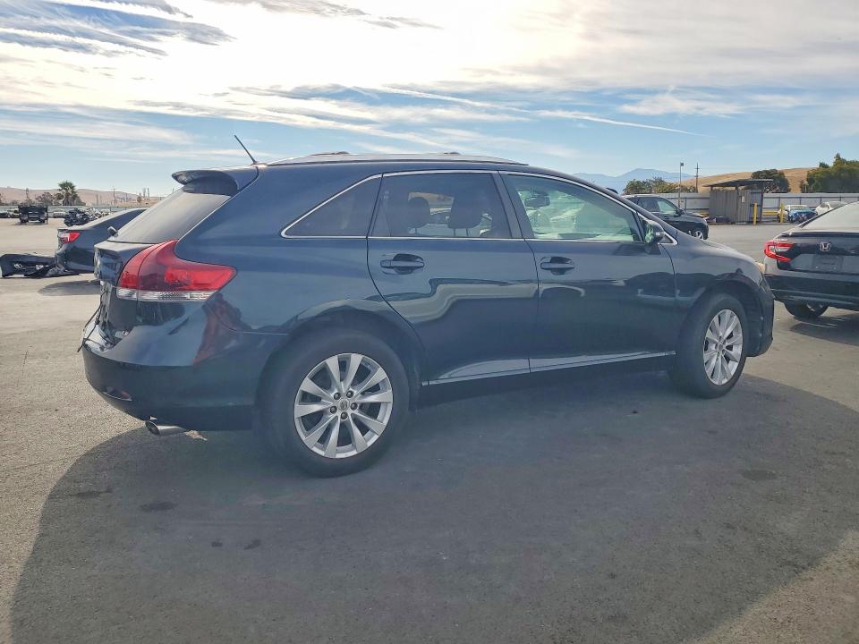 Photo 3 from auction – 2014 TOYOTA VENZA with VIN 4T3ZA3BB1EU084403