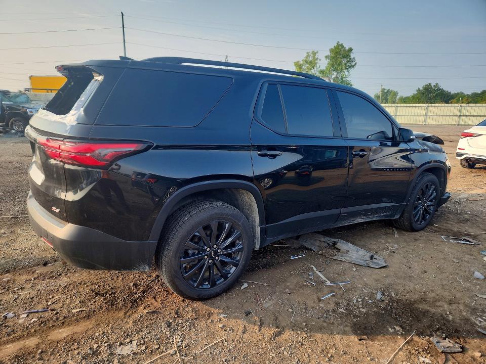 Photo 3 from auction – 2023 CHEVROLET TRAVERSE with VIN 1GNEVJKW2PJ128637