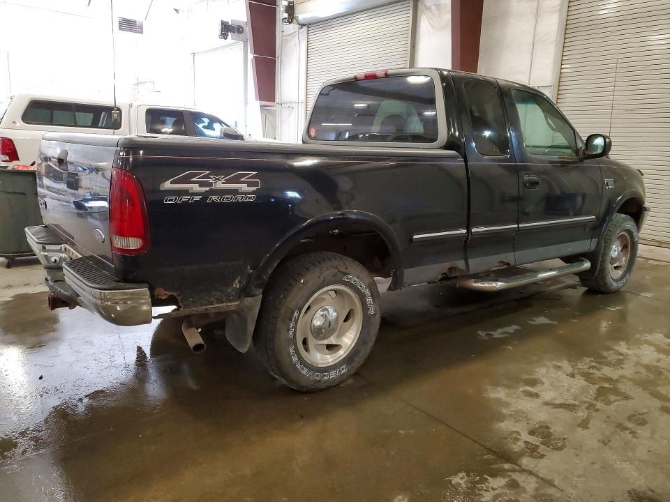 Photo 3 from auction – 1998 FORD F150 with VIN 2FTRX18L4WCA23886