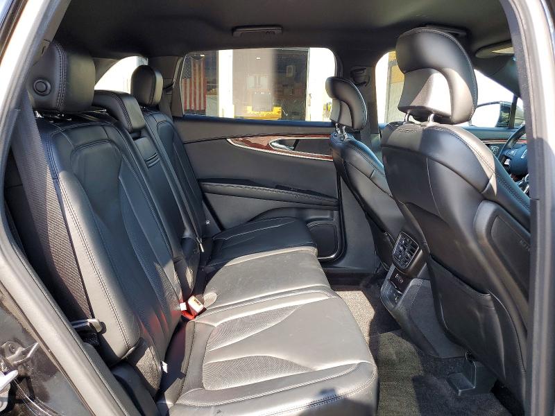 Photo 11 from auction – 2018 LINCOLN MKX with VIN 2LMPJ6KR9JBL45182