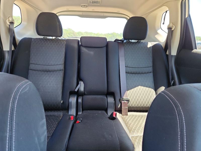 Photo 10 from auction – 2017 NISSAN ROGUE with VIN JN8AT2MV2HW256294