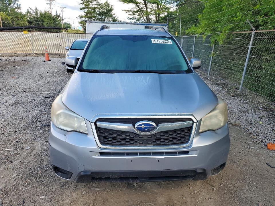 Photo 5 from auction – 2016 SUBARU FORESTER with VIN JF2SJADC3GH438301