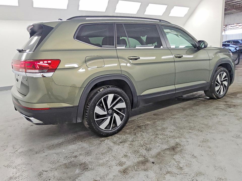 Photo 3 from auction – 2026 VOLKSWAGEN ATLAS with VIN 1V2KN2CA7TC514259