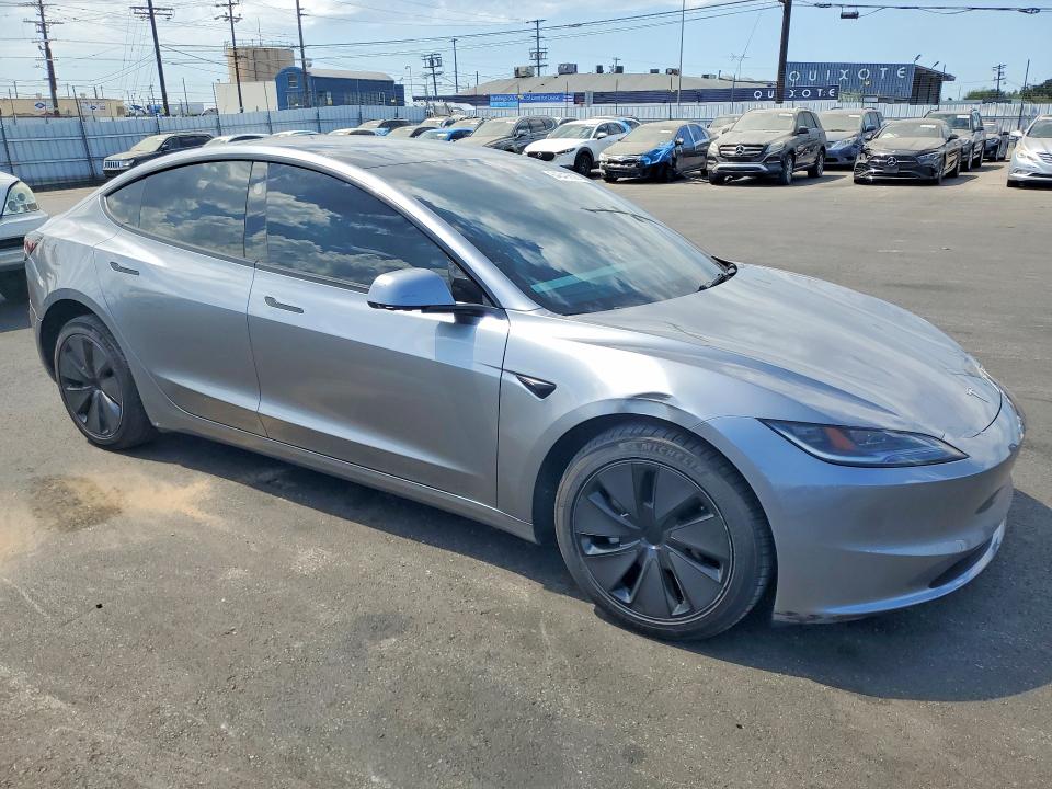 Photo 4 from auction – 2025 TESLA MODEL 3 with VIN 5YJ3E1EA8SF896476