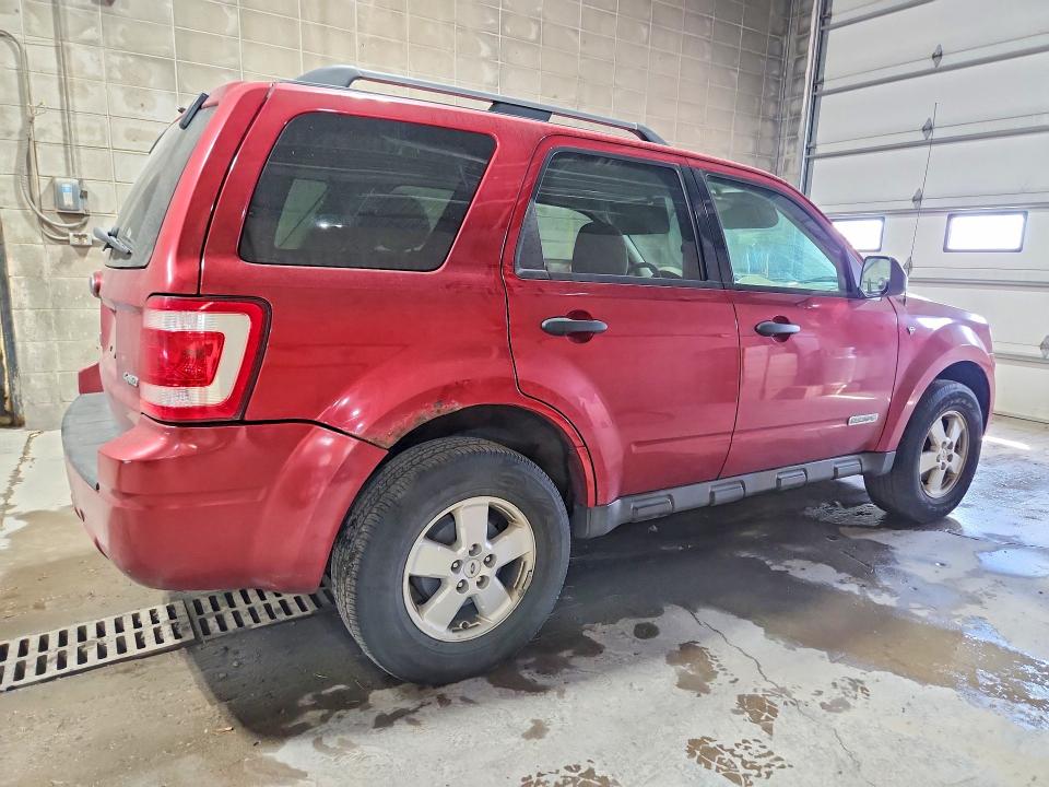 Photo 3 from auction – 2008 FORD ESCAPE with VIN 1FMCU93168KE74976