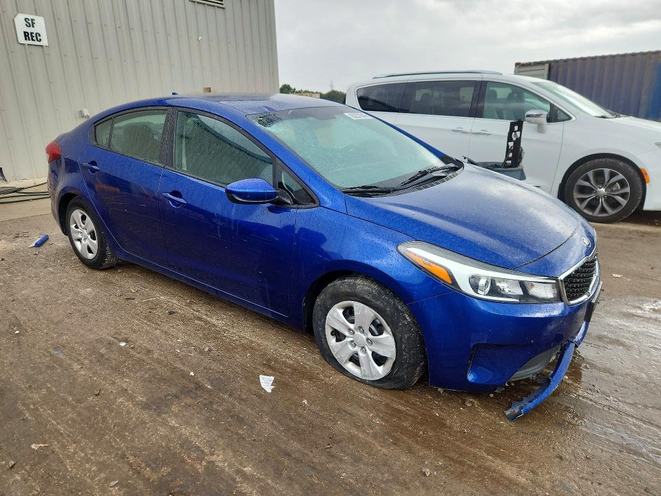 Photo 4 from auction – 2017 KIA FORTE with VIN 3KPFL4A75HE010854