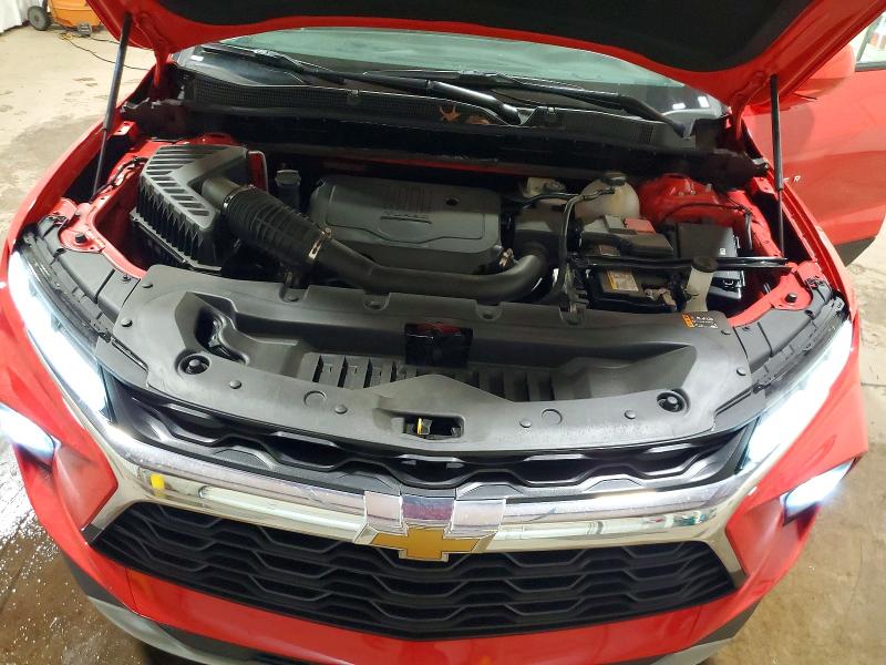 Photo 11 from auction – 2026 CHEVROLET BLAZER with VIN 3GNKBCR46TS139239