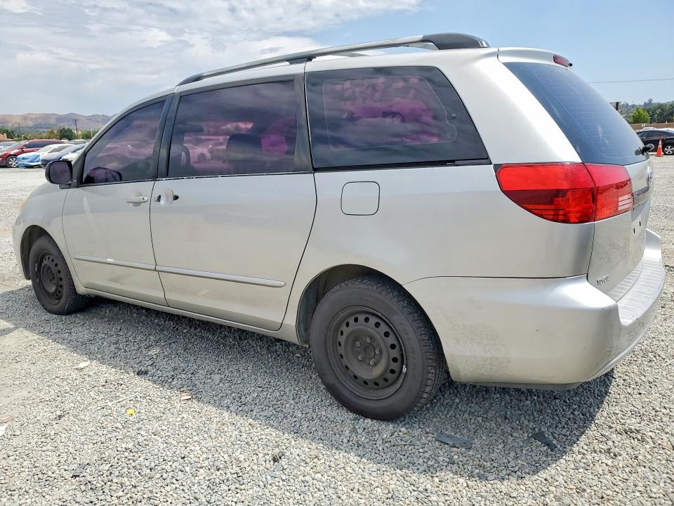 Photo 2 from auction – 2004 TOYOTA SIENNA with VIN 5TDZA23C74S077599