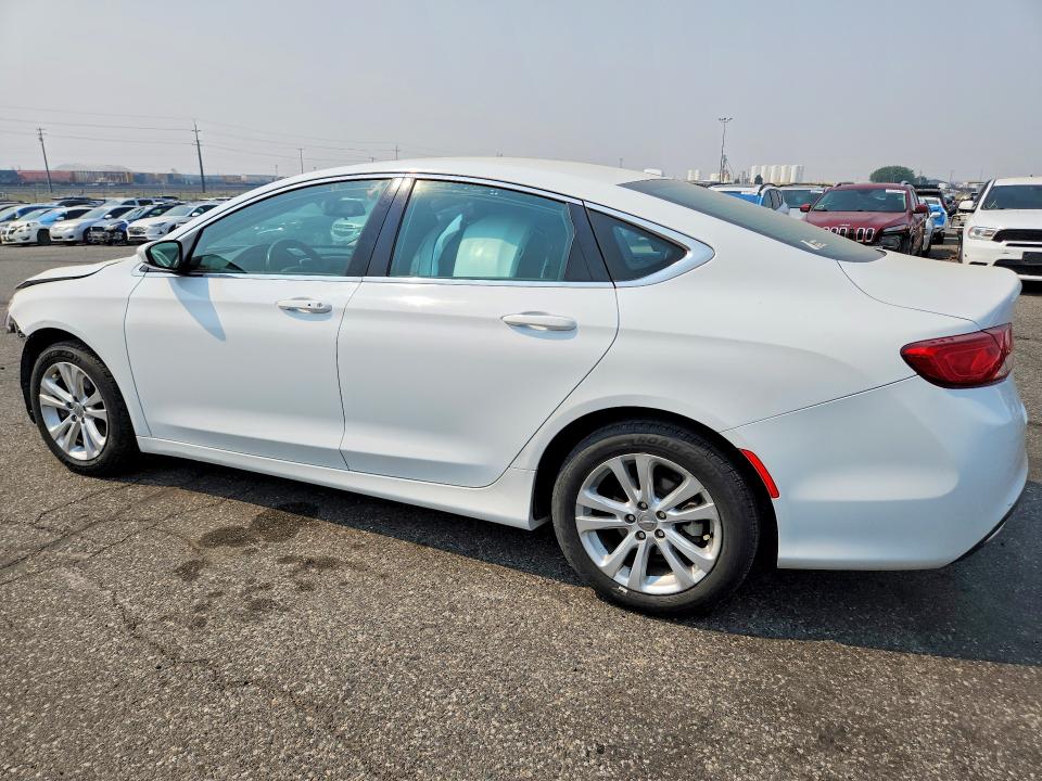 Photo 2 from auction – 2015 CHRYSLER 200 with VIN 1C3CCCAB5FN658791