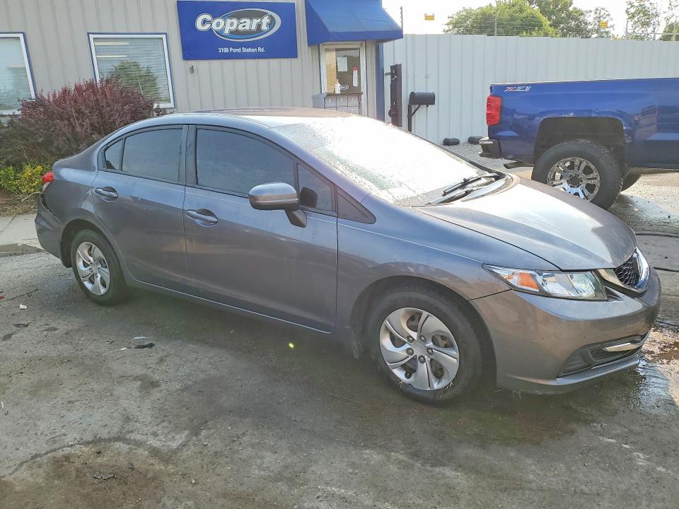 Photo 4 from auction – 2014 HONDA CIVIC with VIN 19XFB2F52EE081195