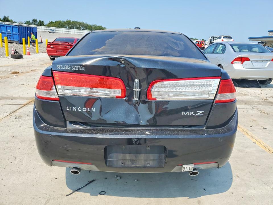 Photo 6 from auction – 2010 LINCOLN MKZ with VIN 3LNHL2GC9AR640243