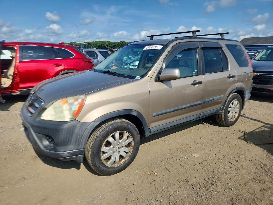 HONDA CR-V 2005 with VIN SHSRD78855U322441 - Photo from auction