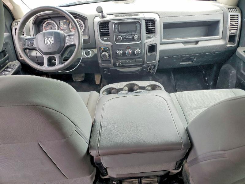 Photo 8 from auction – 2018 RAM 1500 with VIN 3C6RR6KG7JG234411