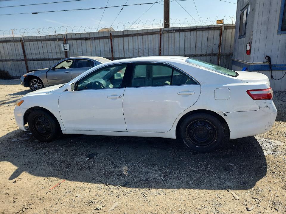 Photo 2 from auction – 2007 TOYOTA CAMRY with VIN 4T1BE46K77U719478