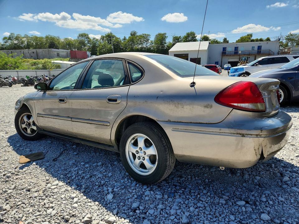 Photo 2 from auction – 2005 FORD TAURUS with VIN 1FAFP53245A122562