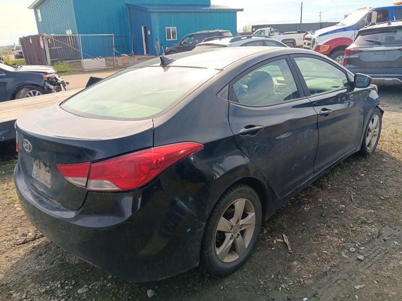 Photo 3 from auction – 2011 HYUNDAI ELANTRA with VIN 5NPDH4AE2BH053560