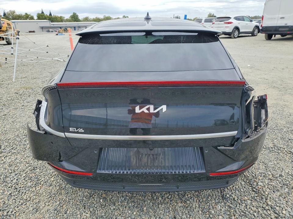 Foto 6 de la subasta – 2023 KIA EV6 con VIN KNDC34LA5P5111253