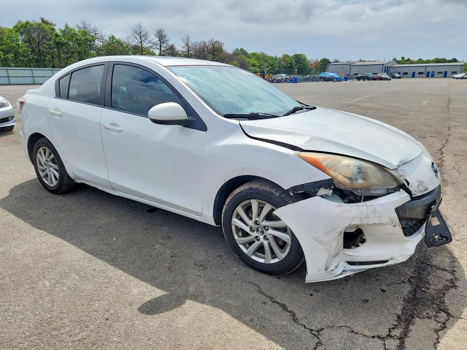 Photo 4 from auction – 2012 MAZDA 3 with VIN JM1BL1V85C1678567