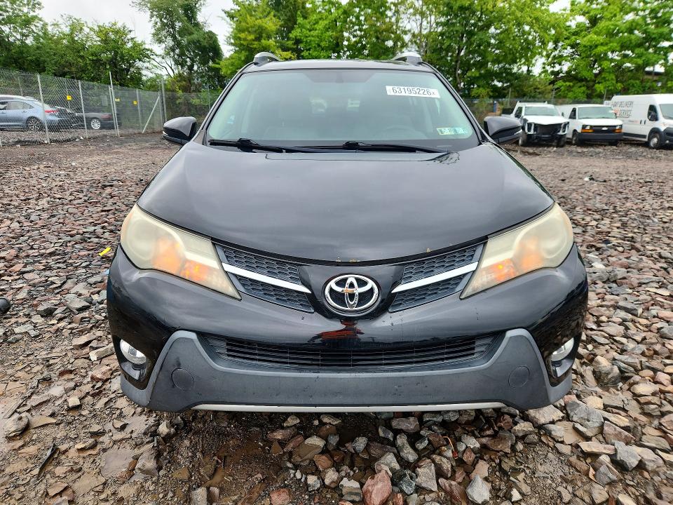 Photo 5 from auction – 2014 TOYOTA RAV4 with VIN 2T3WFREV8EW080734