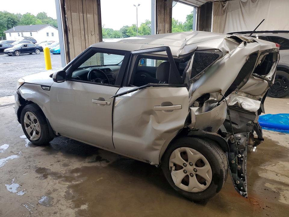 Photo 2 from auction – 2015 KIA SOUL with VIN KNDJN2A27F7797669