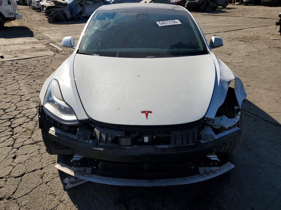 Photo 5 from auction – 2018 TESLA MODEL 3 with VIN 5YJ3E1EBXJF088721