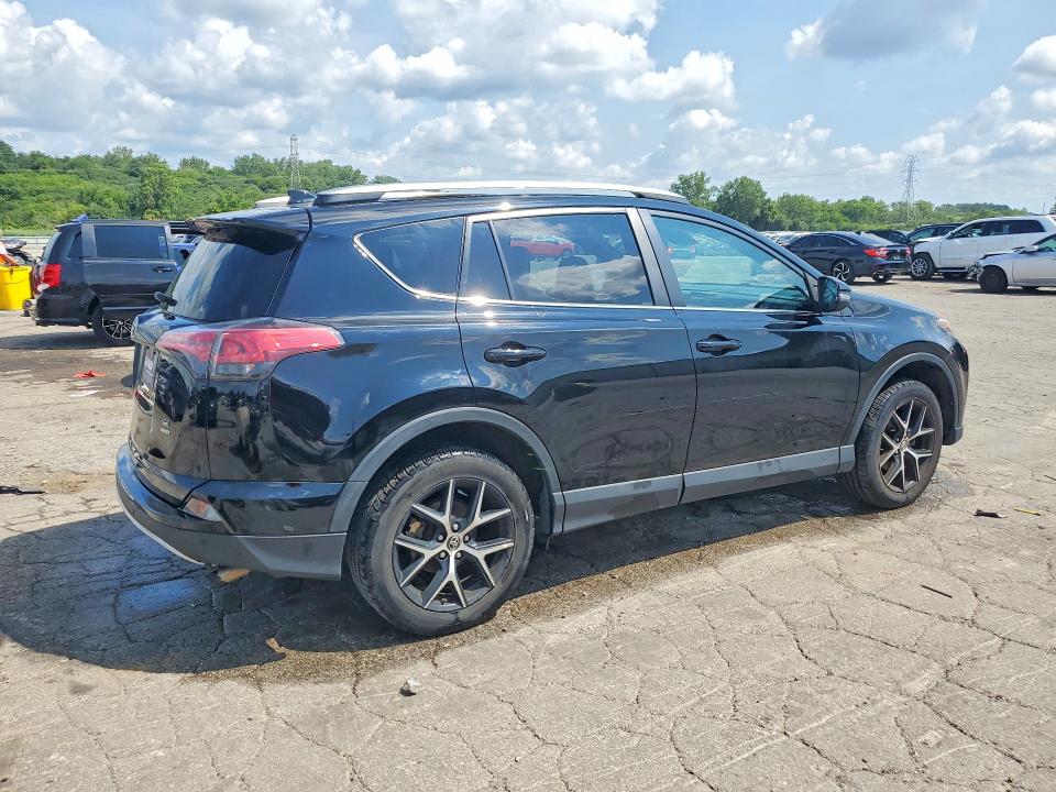 Photo 3 from auction – 2016 TOYOTA RAV4 with VIN 2T3JFREV4GW450185