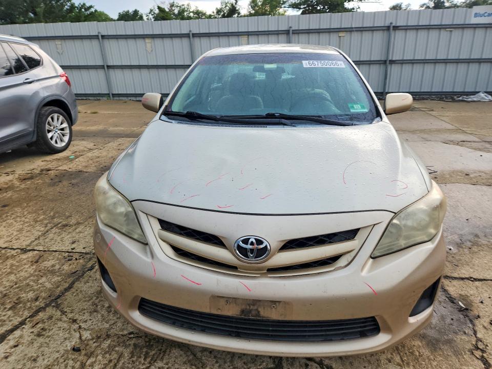 Photo 5 from auction – 2011 TOYOTA COROLLA with VIN 2T1BU4EE0BC634717