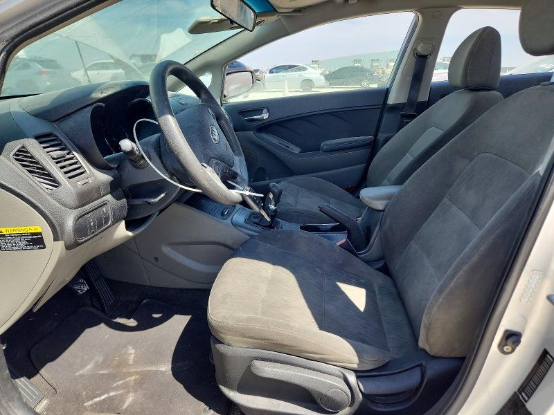 Photo 7 from auction – 2016 KIA FORTE with VIN KNAFK4A60G5610571