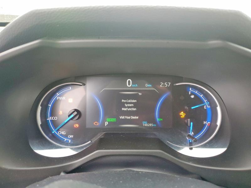 Photo 9 from auction – 2019 TOYOTA RAV4 with VIN 2T3DWRFVXKW025185