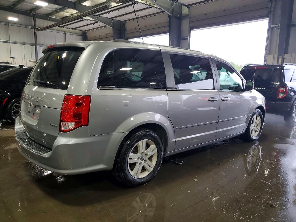 Photo 3 from auction – 2013 DODGE GRAND CARAVAN with VIN 2C4RDGDG9DR648394