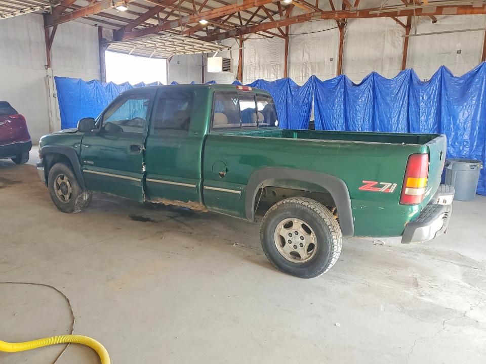 Photo 2 from auction – 2000 CHEVROLET SILVERADO with VIN 2GCEK19T2Y1231677