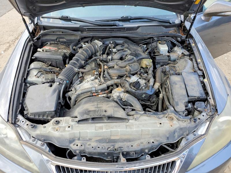 Photo 11 from auction – 2012 LEXUS IS with VIN JTHCF5C20C5060551