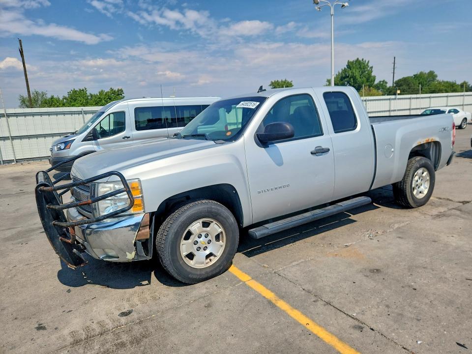 CHEVROLET SILVERADO 2012 with VIN 1GCRKSE74CZ164564 - Photo from auction