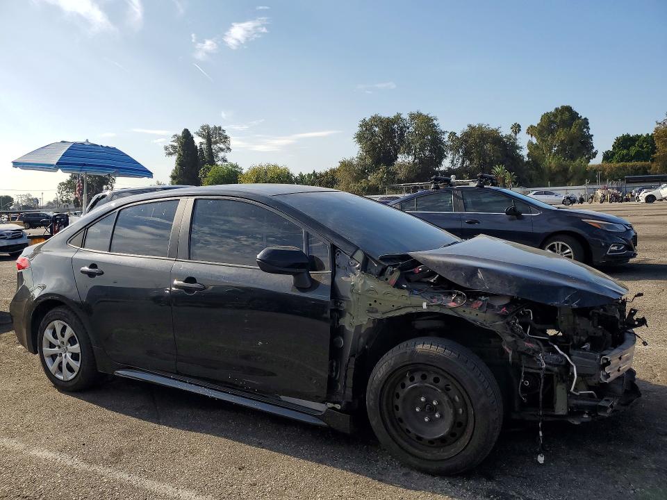 Photo 4 from auction – 2022 TOYOTA COROLLA with VIN 5YFEPMAE0NP340670