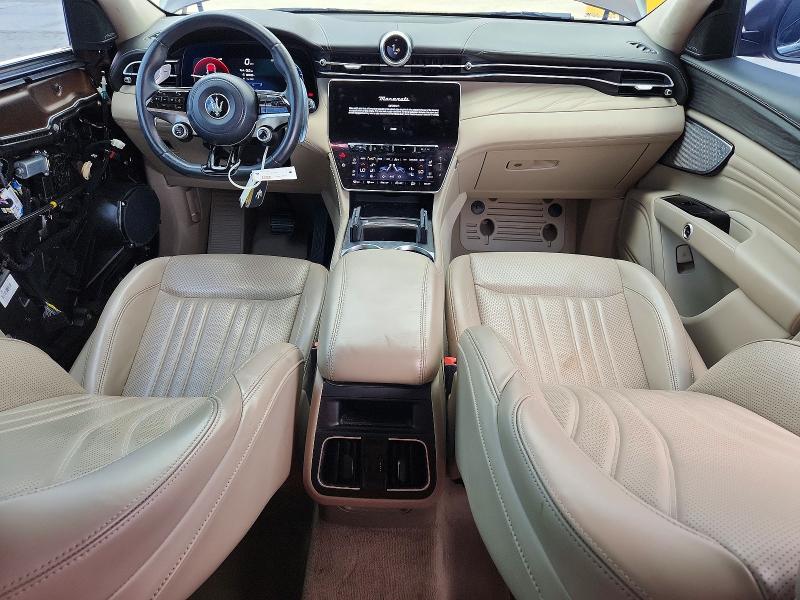 Photo 8 from auction – 2023 MASERATI GRECALE with VIN ZN682AVA9P7416598