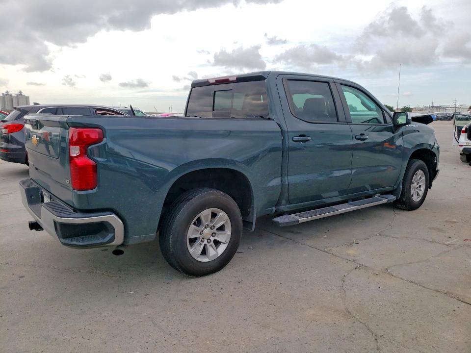 Photo 3 from auction – 2025 CHEVROLET SILVERADO with VIN 3GCPACEK2SG148317