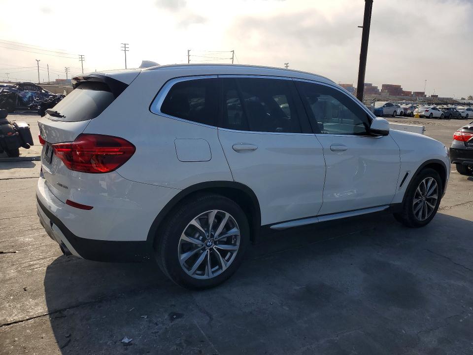 Photo 3 from auction – 2019 BMW X3 with VIN 5UXTR7C51KLR51259