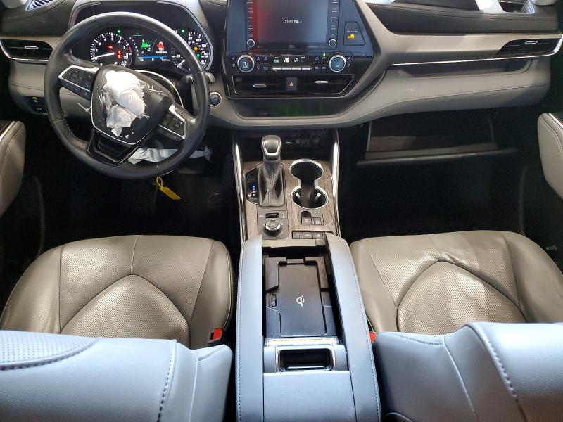 Photo 8 from auction – 2020 TOYOTA HIGHLANDER with VIN 5TDDZRBH8LS015698