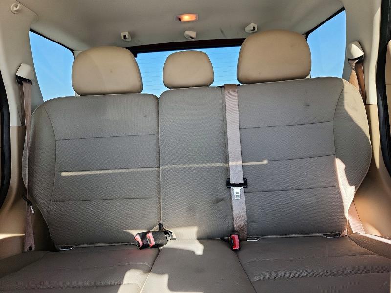 Photo 10 from auction – 2010 FORD ESCAPE with VIN 1FMCU0D77AKB65828