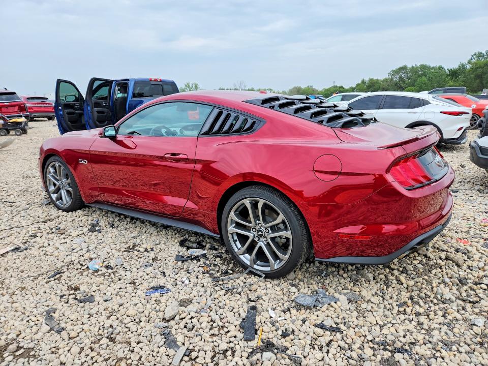 Фото 2 с аукциона – 2018 FORD MUSTANG с VIN 1FA6P8CF4J5116882