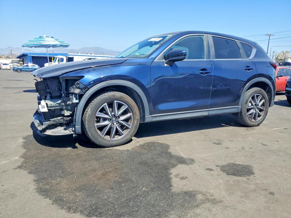 MAZDA CX-5 2018 with VIN JM3KFACM3J1439630 - Photo from auction